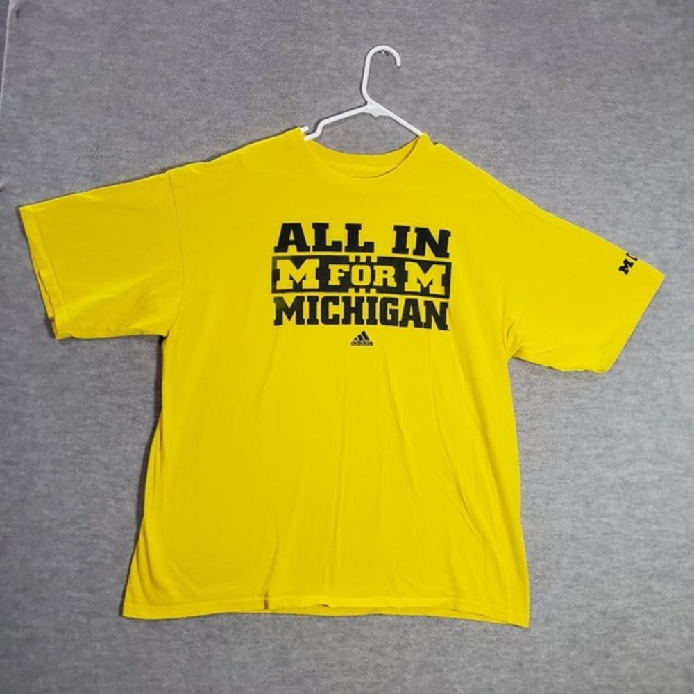 Adidas All In M‎ For M Michigan Men Shirt XL Yellow Logo Crew Neck Short Sleeve
